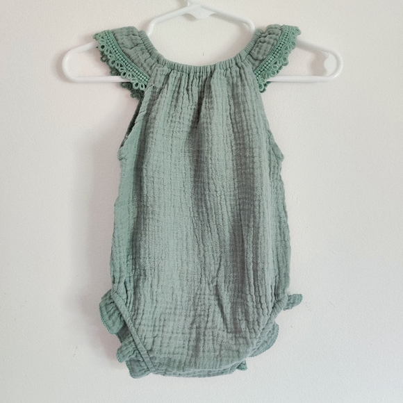 Mint Ruffle Linen Onesie - Picture 3 of 5